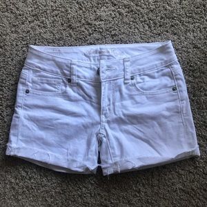 American Eagle white shorts high-waisted
